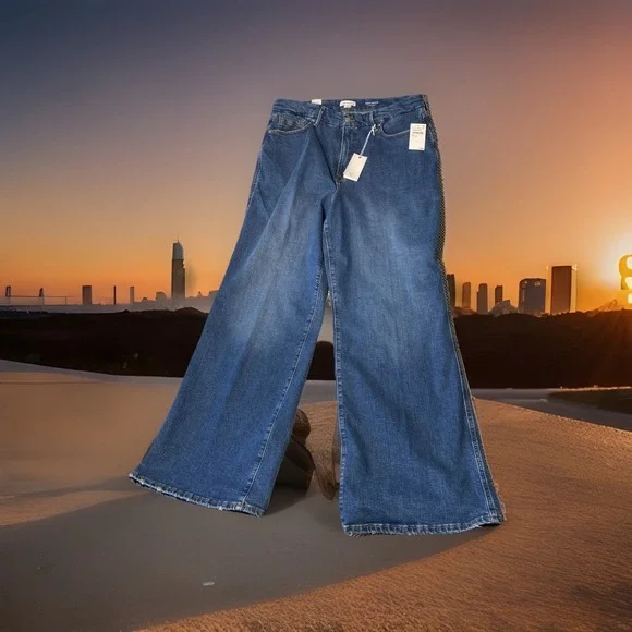 Good American Good Skate High Rise Wide Leg Jeans Medium Wash Size 16/34 - Picture 2 of 8